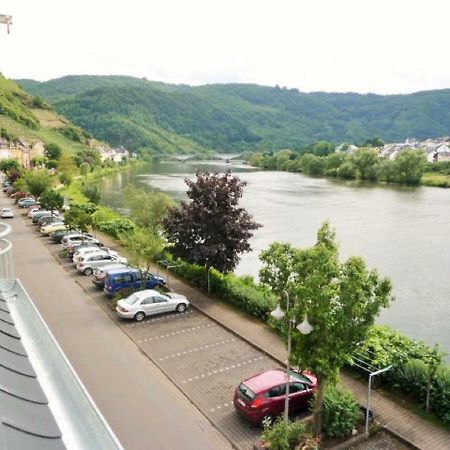 Mosel Ausblick Apartment Zell an der Mosel Bagian luar foto